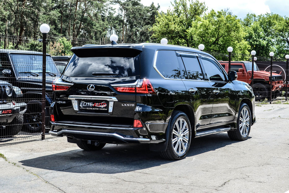 Продам Lexus LX 570 2016 года в Киеве