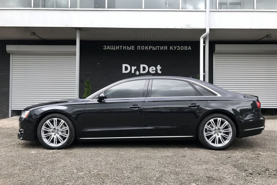 Продам Audi A8 L QUATTRO 2014 года в Киеве