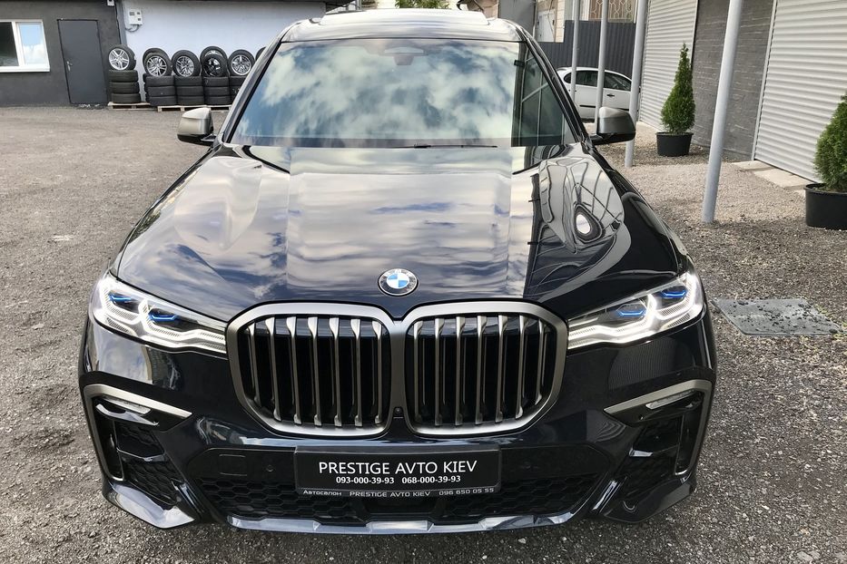 Продам BMW X7 M50i Официал 2019 года в Киеве