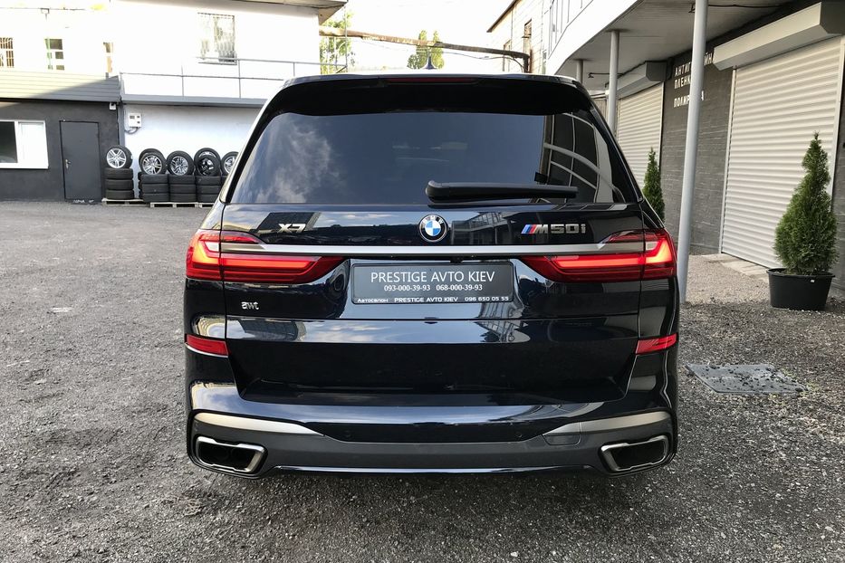 Продам BMW X7 M50i Официал 2019 года в Киеве