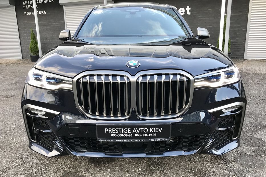 Продам BMW X7 M50i Официал 2019 года в Киеве