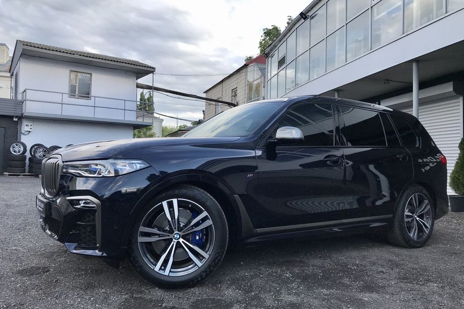 Продам BMW X7 M50i Официал 2019 года в Киеве