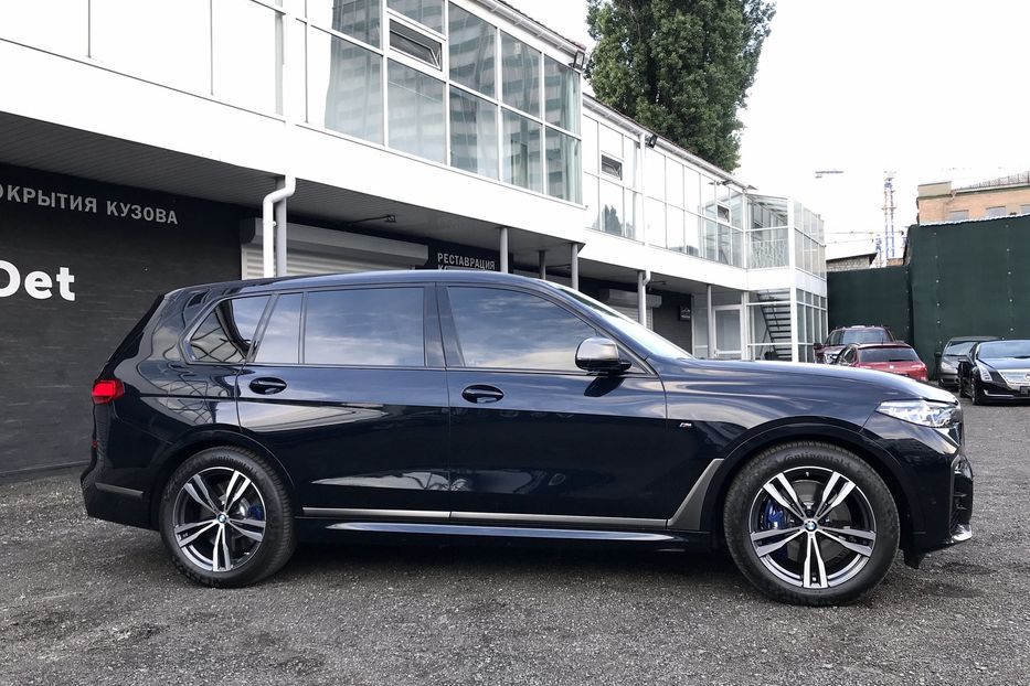 Продам BMW X7 M50i Официал 2019 года в Киеве