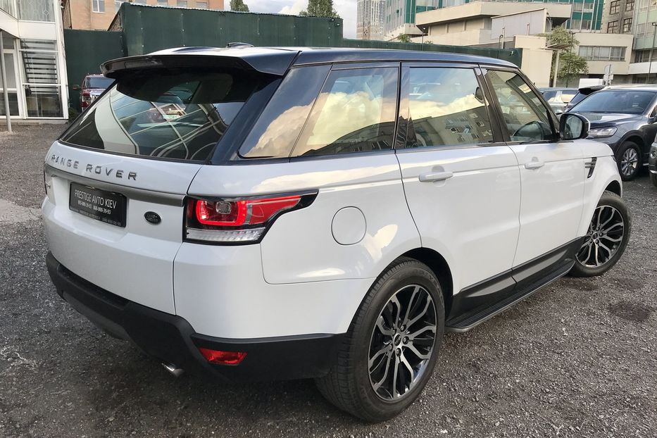 Продам Land Rover Range Rover Sport 2016 года в Киеве