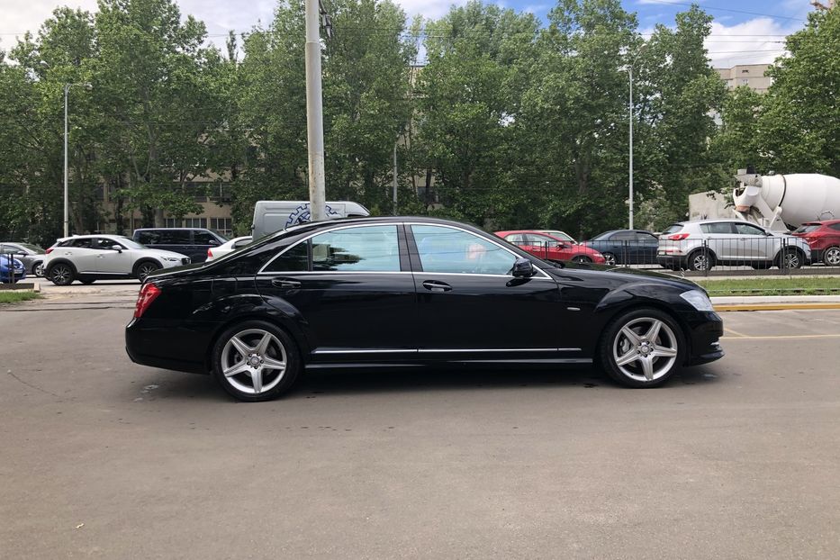 Продам Mercedes-Benz S-Class 400 Hibrid 2010 года в Одессе