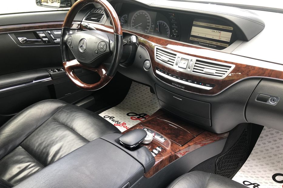 Продам Mercedes-Benz S-Class 400 Hibrid 2010 года в Одессе