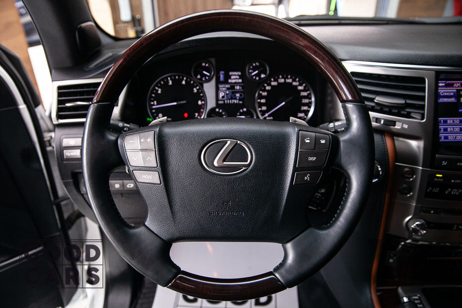 Продам Lexus LX 570 Luxury  2013 года в Одессе