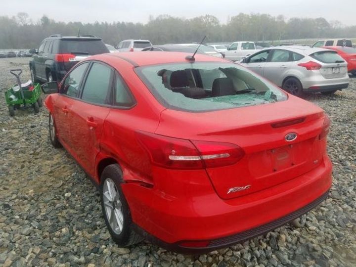 Продам Ford Focus SE 2017 года в Черновцах