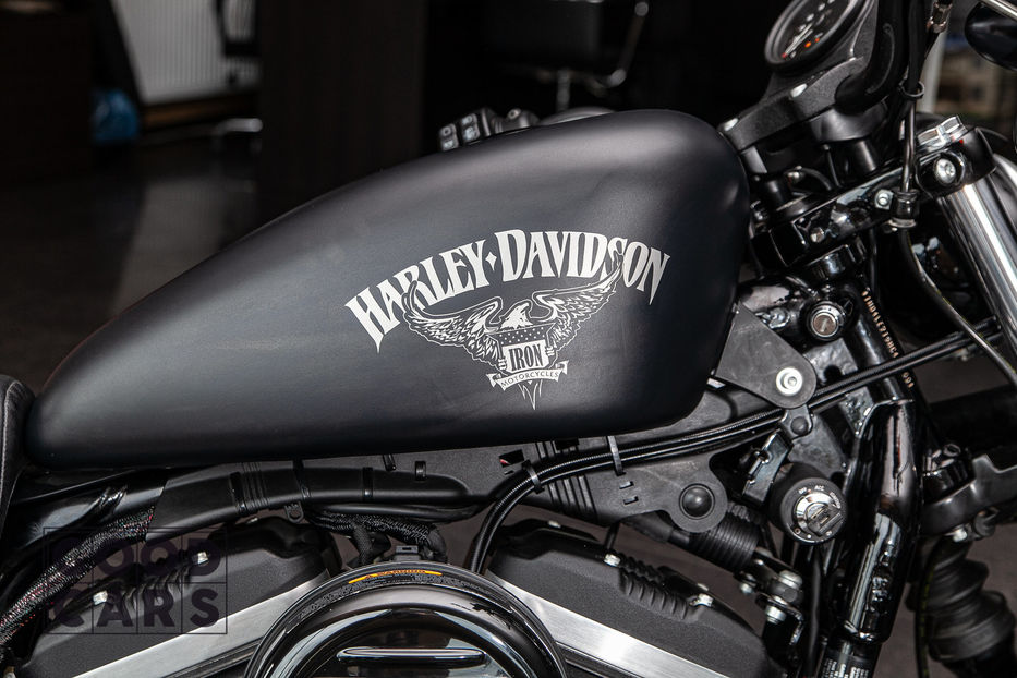 Продам Мотоциклы Все Harley-Davidson Iron XL 883 2017 года в Одессе