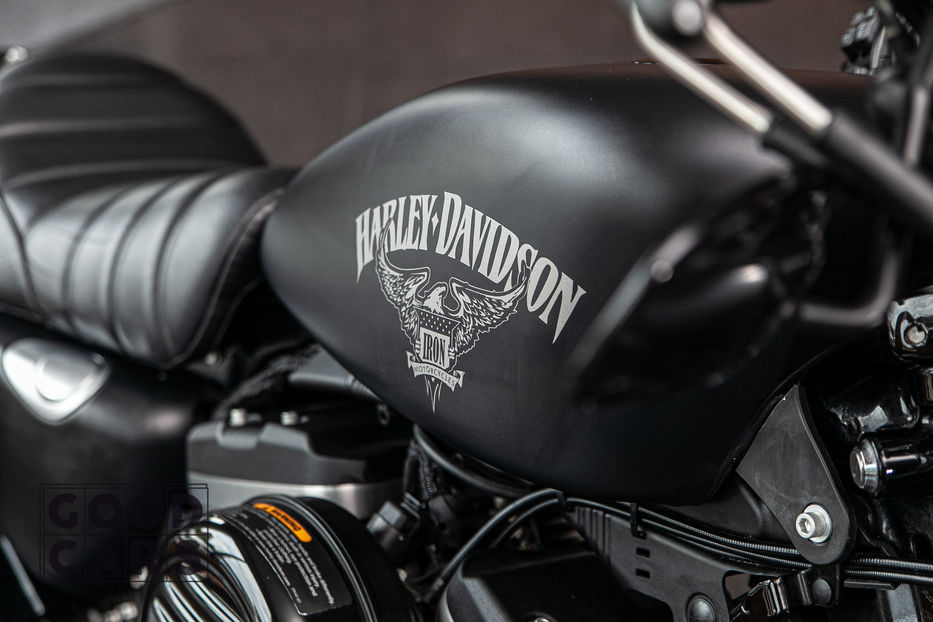 Продам Мотоциклы Все Harley-Davidson Iron XL 883 2017 года в Одессе