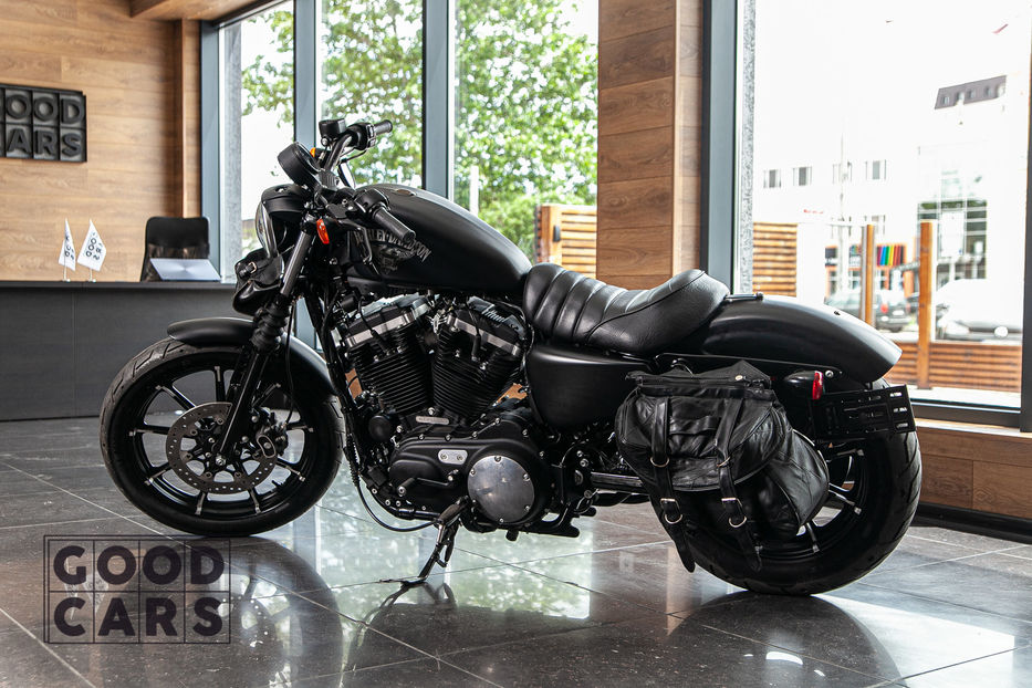 Продам Мотоциклы Все Harley-Davidson Iron XL 883 2017 года в Одессе