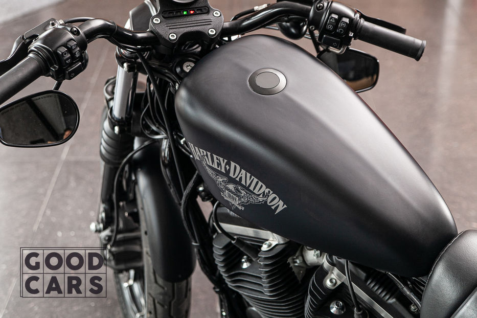 Продам Мотоциклы Все Harley-Davidson Iron XL 883 2017 года в Одессе