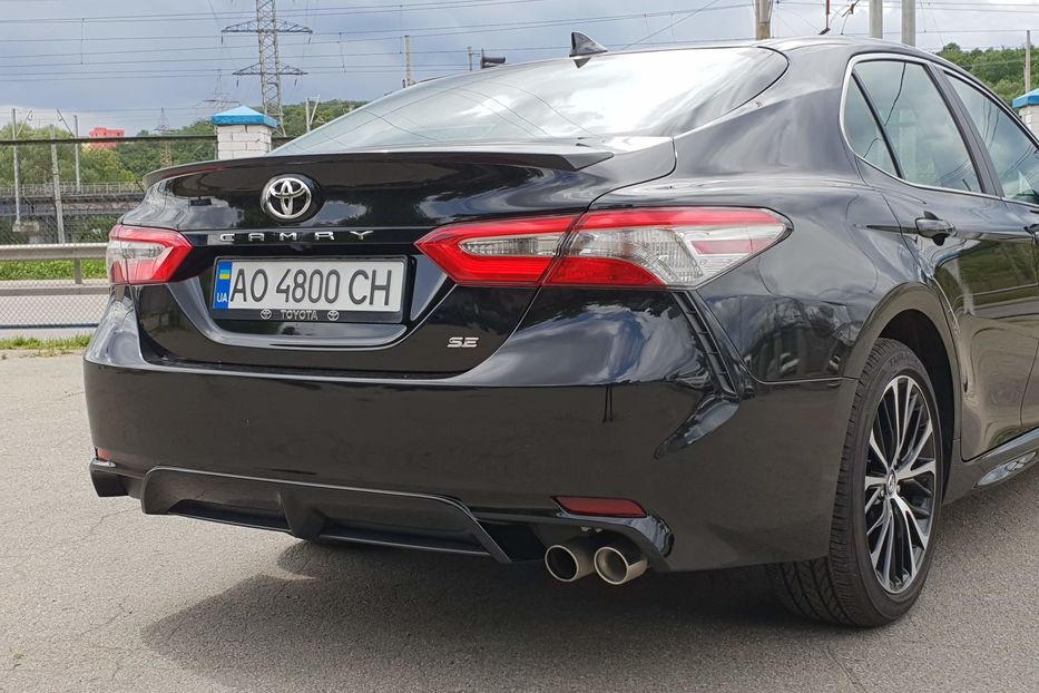 Продам Toyota Camry 2018 года в Киеве