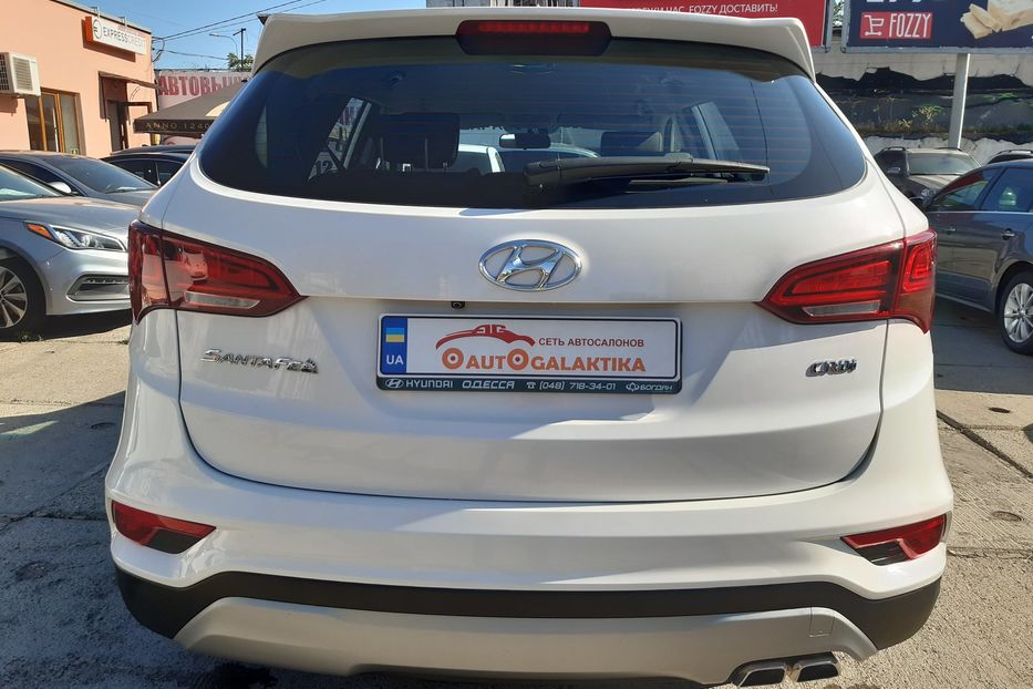 Продам Hyundai Santa FE 2016 года в Одессе