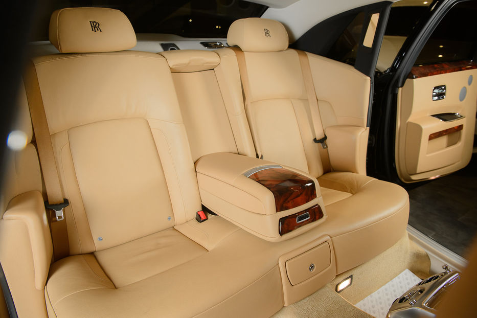 Продам Rolls-Royce Ghost 2013 года в Одессе