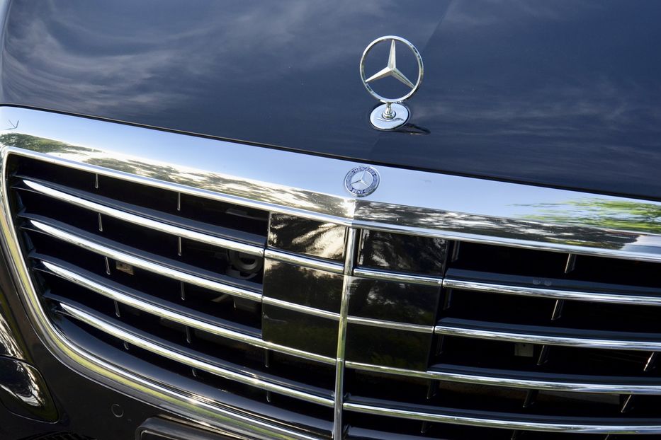 Продам Mercedes-Benz S-Class 500 AMG  4 MATIC 2013 года в Киеве