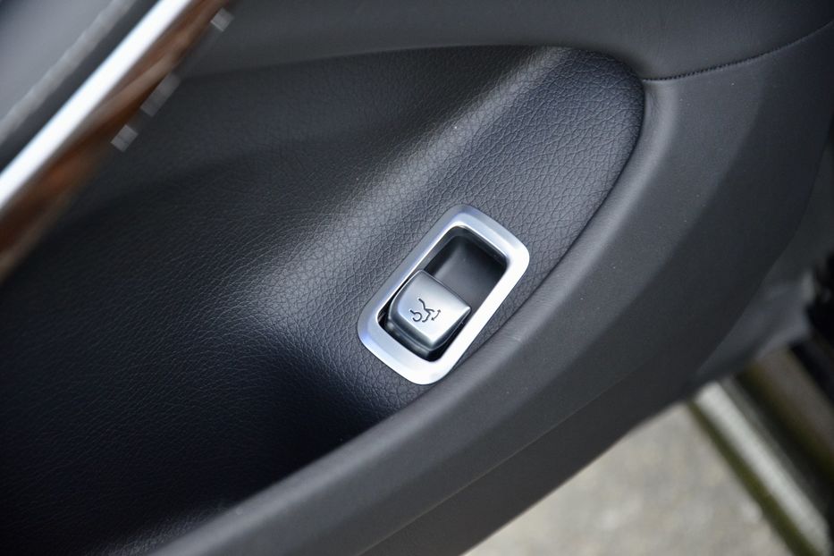 Продам Mercedes-Benz S-Class 500 AMG  4 MATIC 2013 года в Киеве