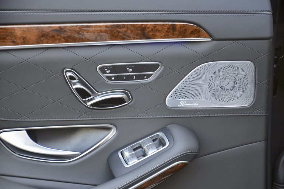 Продам Mercedes-Benz S-Class 500 AMG  4 MATIC 2013 года в Киеве