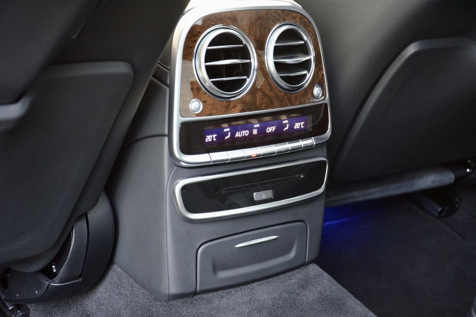Продам Mercedes-Benz S-Class 500 AMG  4 MATIC 2013 года в Киеве