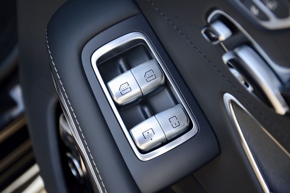 Продам Mercedes-Benz S-Class 500 AMG  4 MATIC 2013 года в Киеве