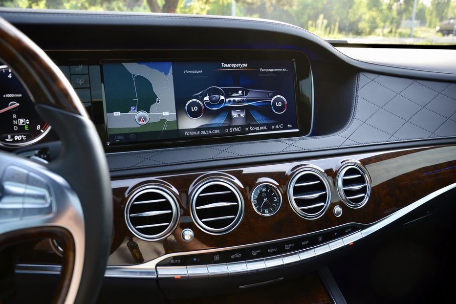 Продам Mercedes-Benz S-Class 500 AMG  4 MATIC 2013 года в Киеве