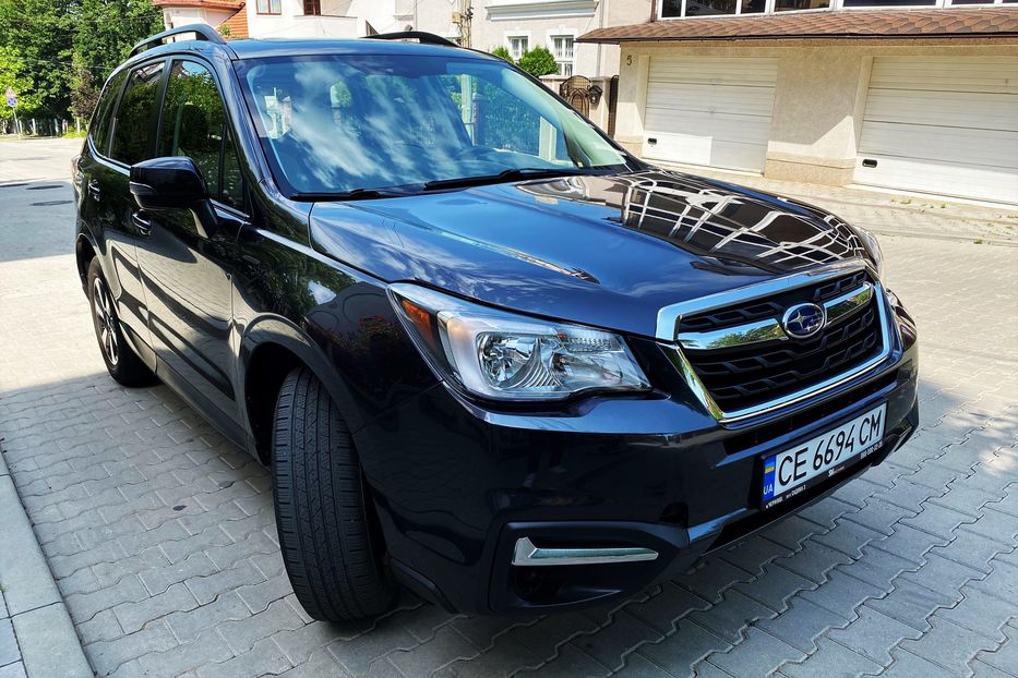 Продам Subaru Forester PREMIUM 2017 года в Черновцах