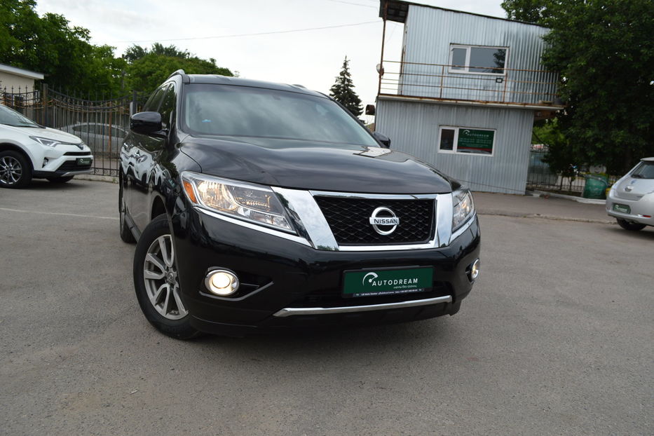 Продам Nissan Pathfinder SV AWD 2015 года в Одессе