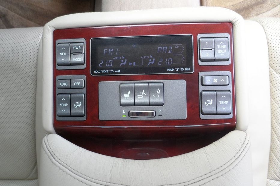 Продам Lexus LS 460 2007 года в Днепре