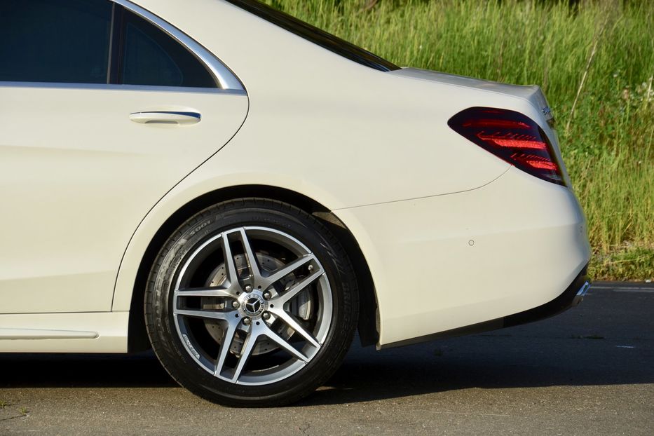 Продам Mercedes-Benz S-Class 400  2018 года в Киеве