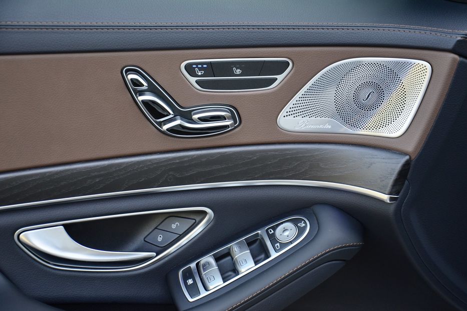 Продам Mercedes-Benz S-Class 400  2018 года в Киеве