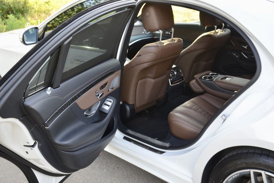 Продам Mercedes-Benz S-Class 400  2018 года в Киеве