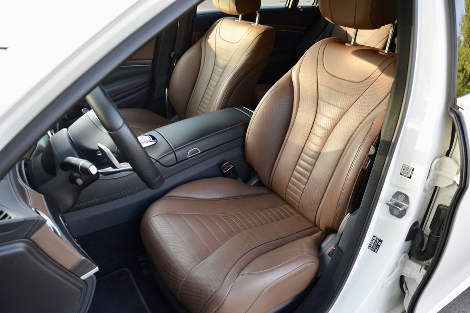 Продам Mercedes-Benz S-Class 400  2018 года в Киеве