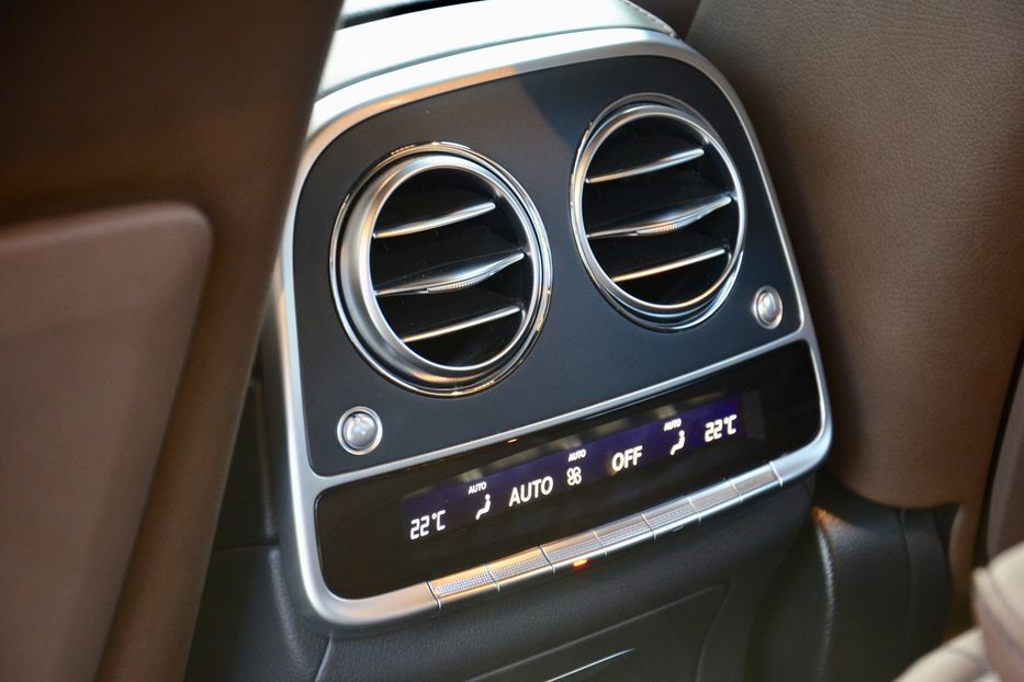 Продам Mercedes-Benz S-Class 400  2018 года в Киеве