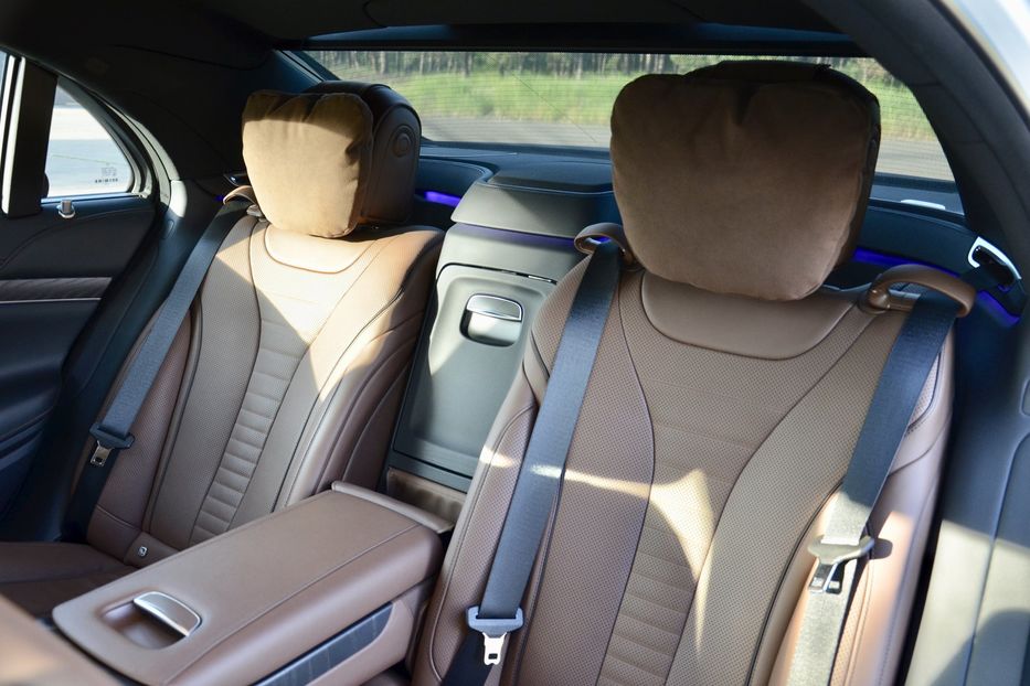 Продам Mercedes-Benz S-Class 400  2018 года в Киеве