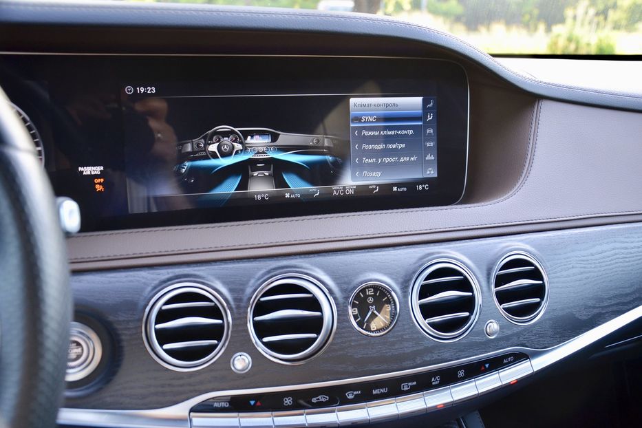 Продам Mercedes-Benz S-Class 400  2018 года в Киеве
