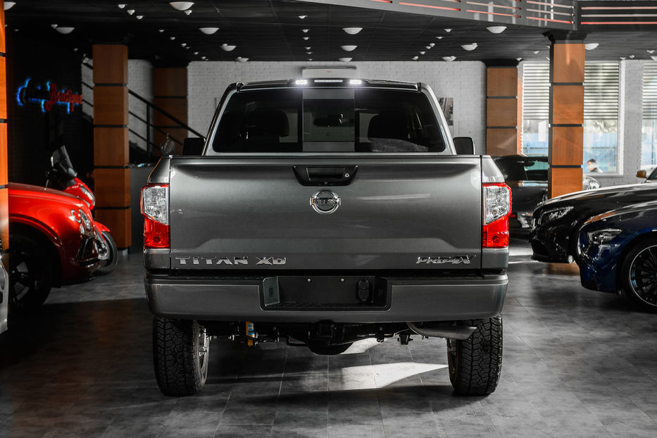 Продам Nissan Titan Pro4X 2018 года в Одессе