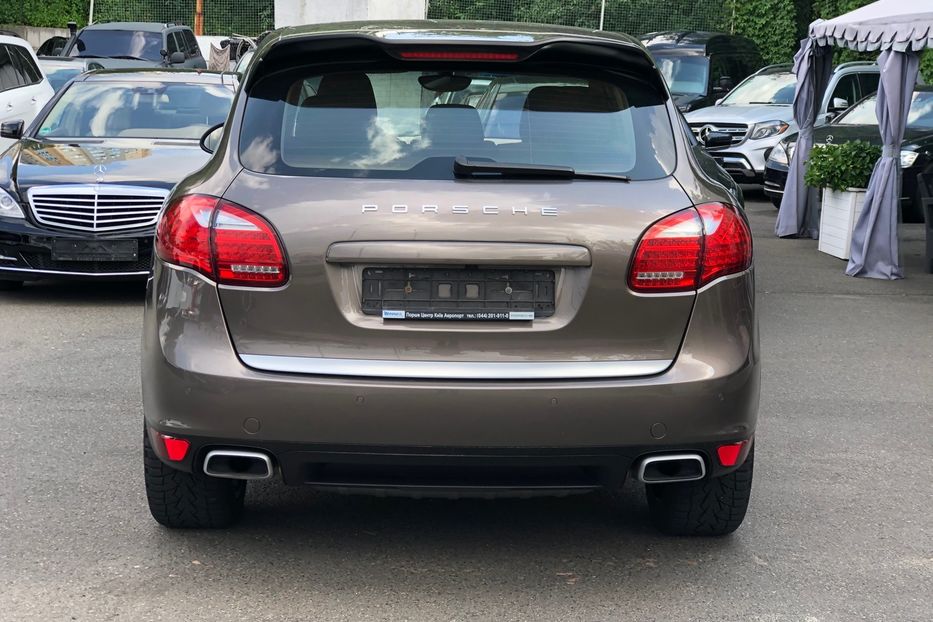 Продам Porsche Cayenne 3.6 2013 года в Киеве