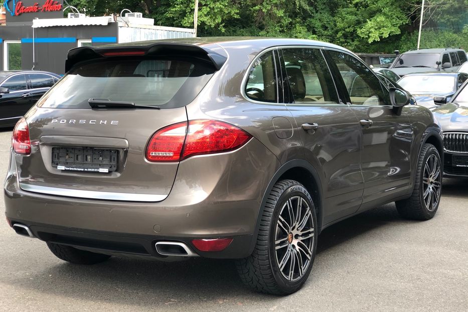 Продам Porsche Cayenne 3.6 2013 года в Киеве