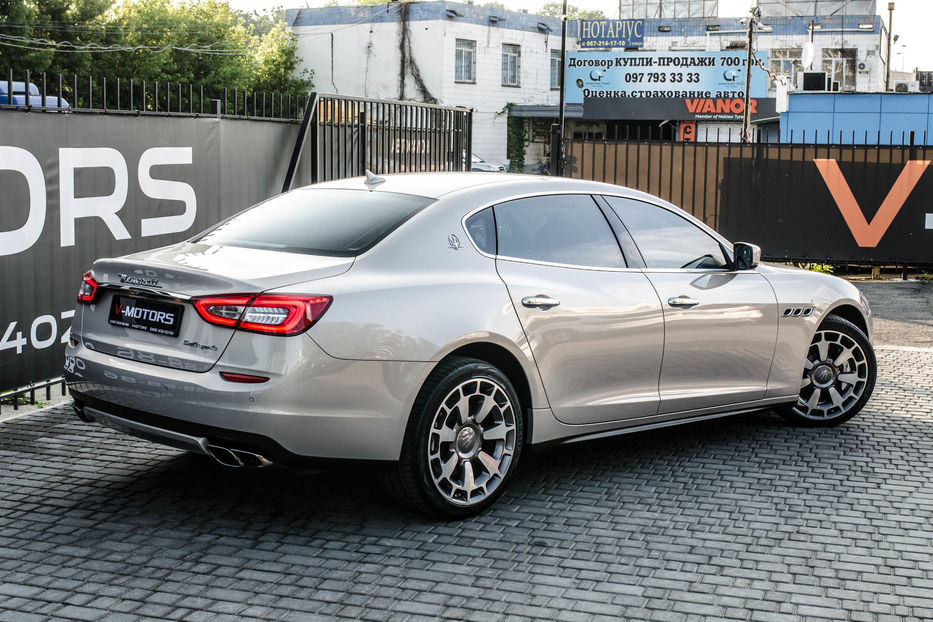 Продам Maserati Quattroporte GTS 2014 года в Киеве