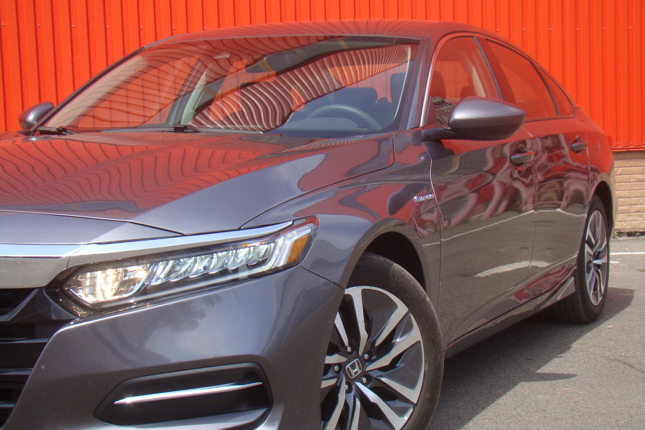 Продам Honda Accord HYBRIDE  2019 года в Одессе