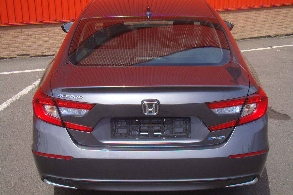 Продам Honda Accord HYBRIDE  2019 года в Одессе