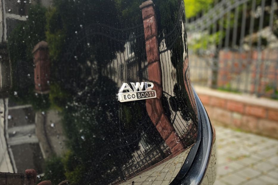 Продам Lincoln MKC Black Label AWD 2015 года в Черновцах