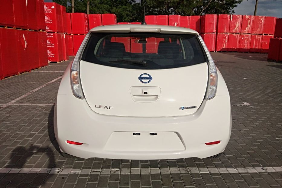 Продам Nissan Leaf S 24 кВт 2016 года в Николаеве