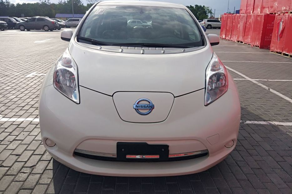 Продам Nissan Leaf S 24 кВт 2016 года в Николаеве