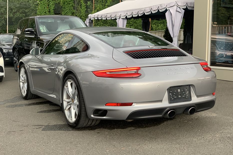 Продам Porsche 911 Carrera S 2017 года в Киеве