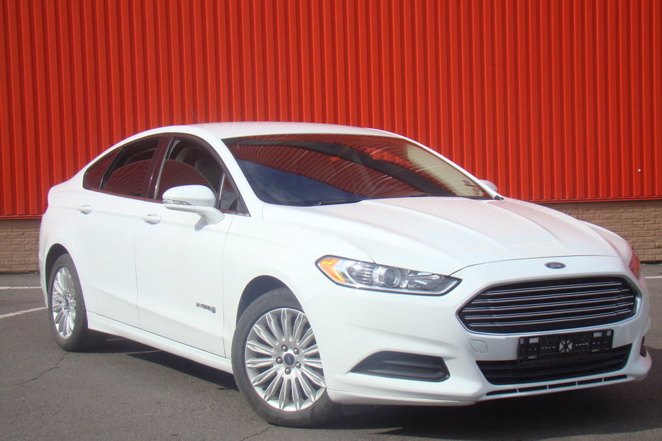 Продам Ford Fusion HYBRIDE 2014 года в Одессе