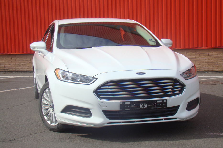 Продам Ford Fusion HYBRIDE 2014 года в Одессе