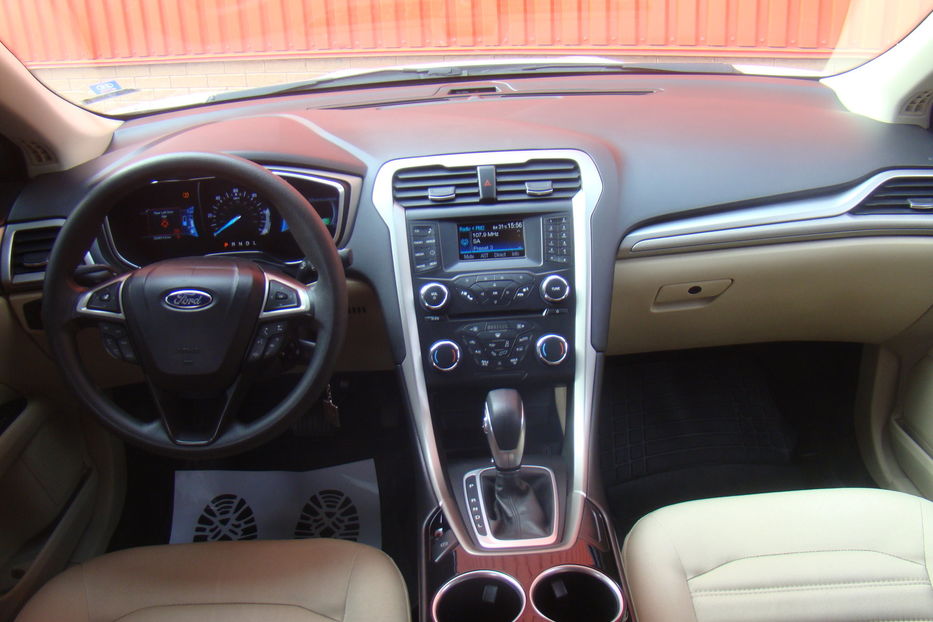 Продам Ford Fusion HYBRIDE 2014 года в Одессе