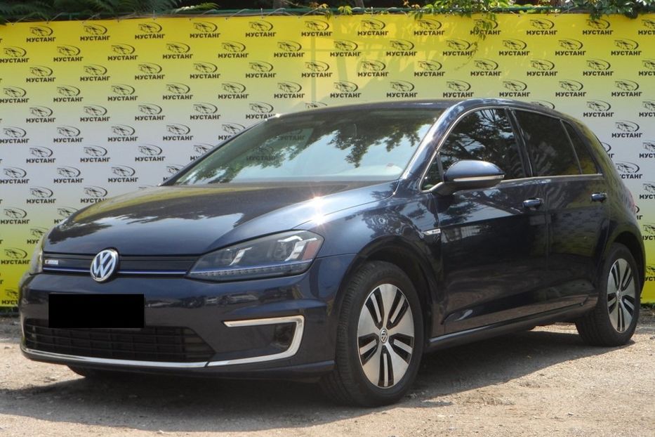 Продам Volkswagen e-Golf 24 кВт 2016 года в Днепре