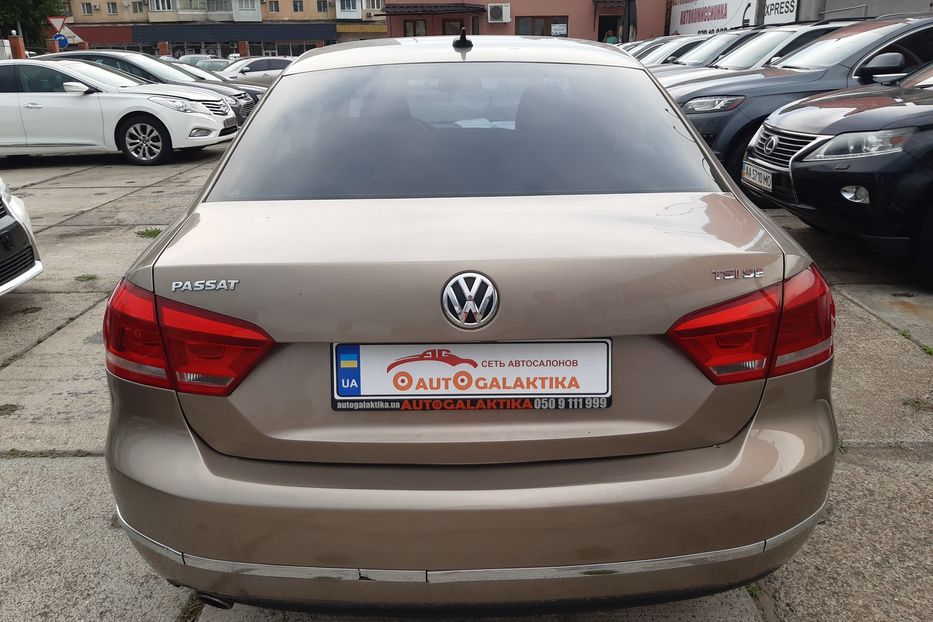 Продам Volkswagen Passat B7 2015 года в Одессе